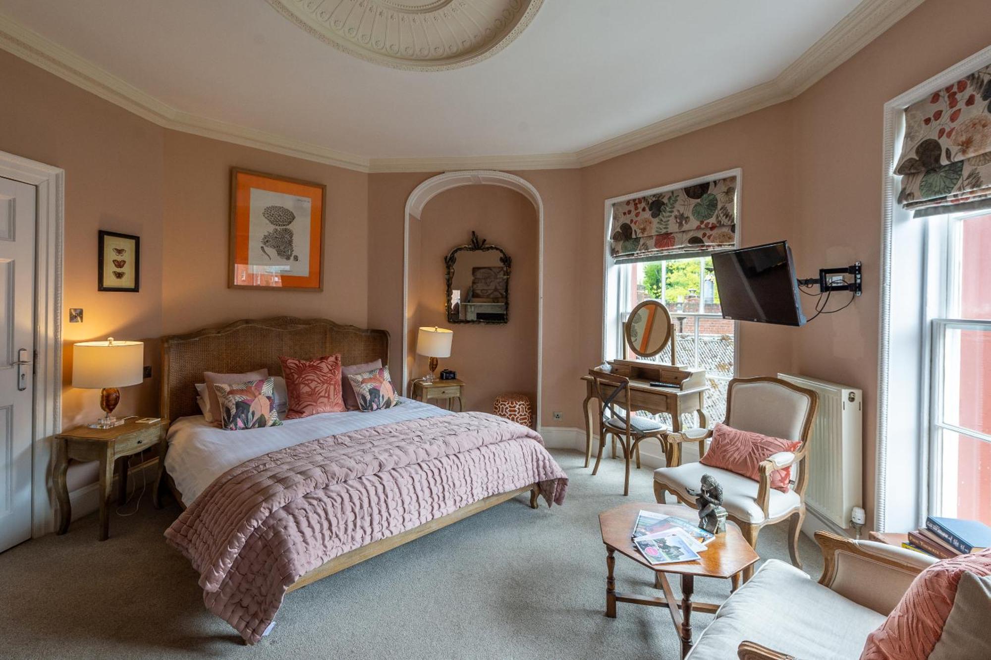 Darwin'S Townhouse Bed & Breakfast Шрусбъри Стая снимка A bedroom at the hotel